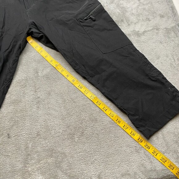 WindRiver Capri Pants Women's 8 Black Nylon Stretch Zipper Cargo Pockets Outdoor - Picture 9 of 11